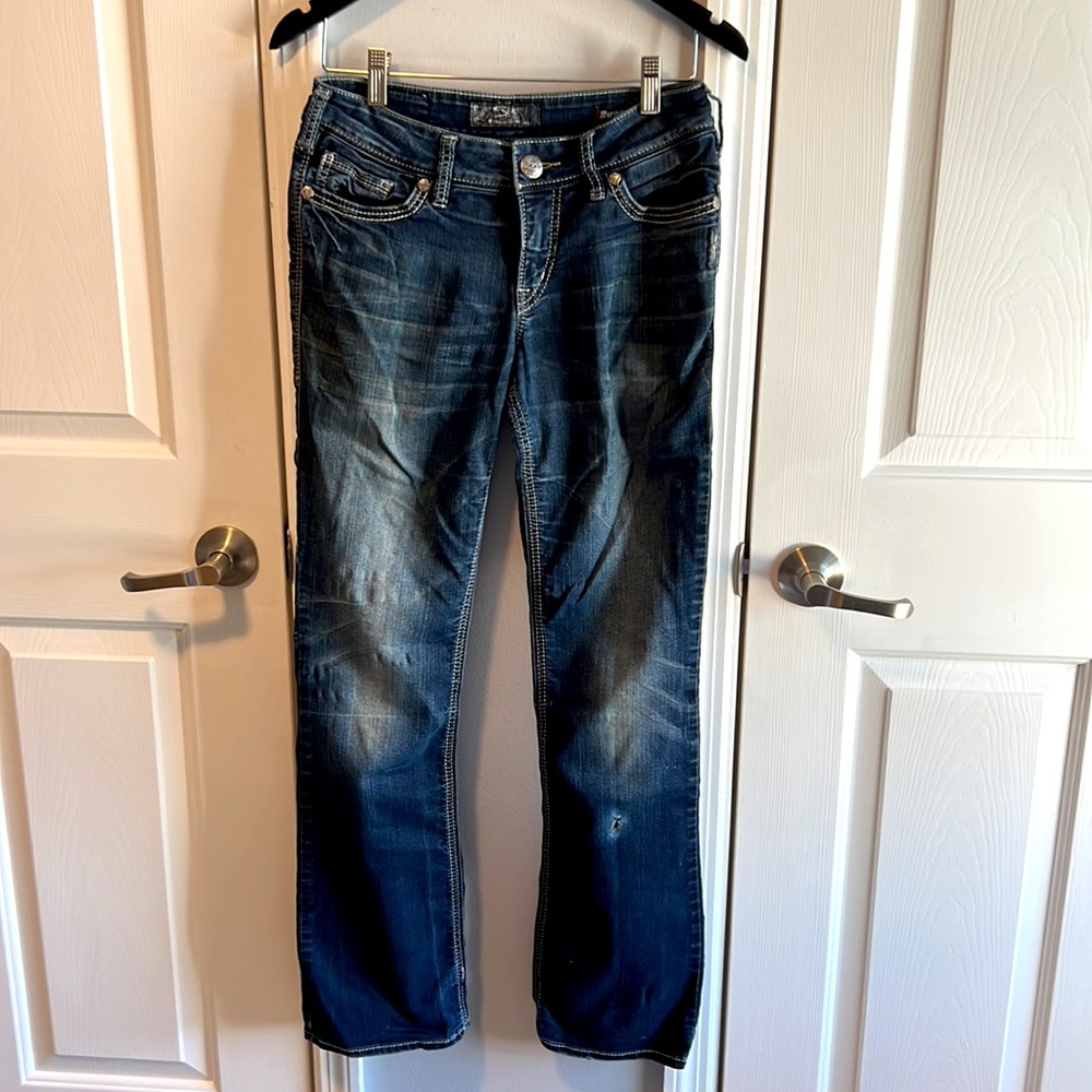 Boot cut, blue jeans